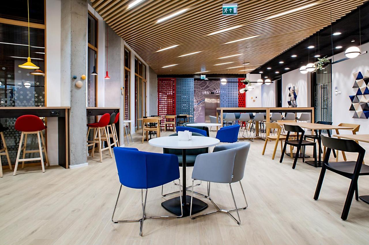 Holiday Inn Express Tbilisi Avlabari By Ihg Exterior foto