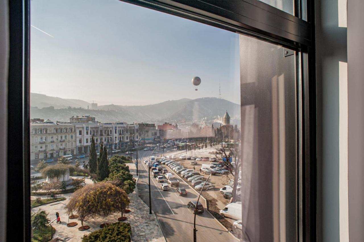 Holiday Inn Express Tbilisi Avlabari By Ihg Exterior foto