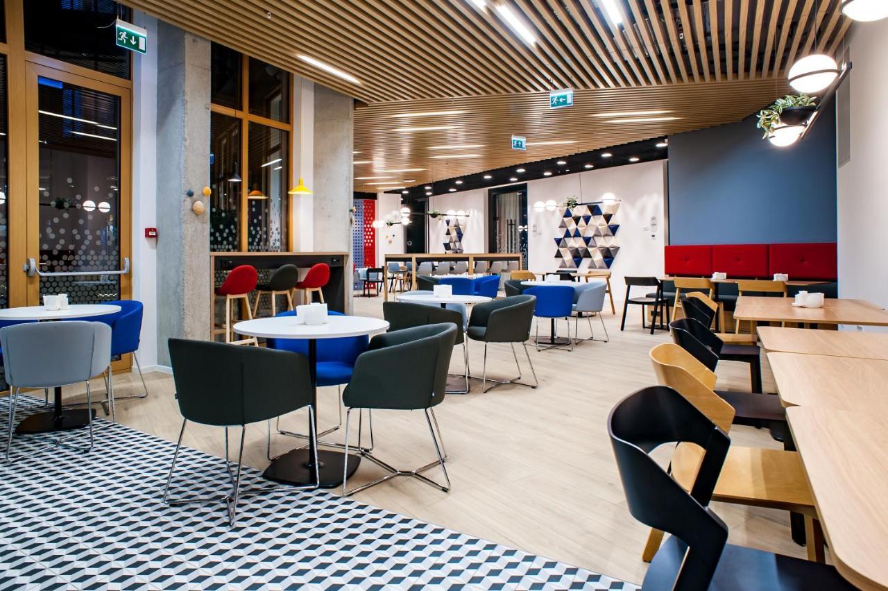 Holiday Inn Express Tbilisi Avlabari By Ihg Exterior foto